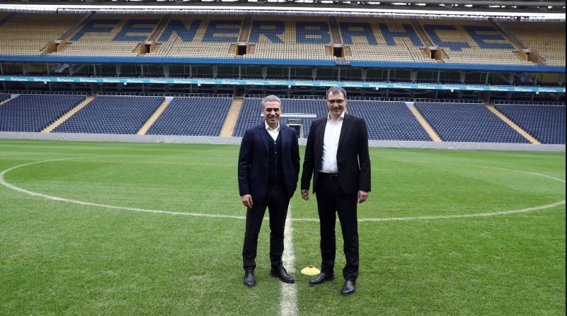 Ersun Yanal, Şükrü Saraçoğlu Stadı'nda